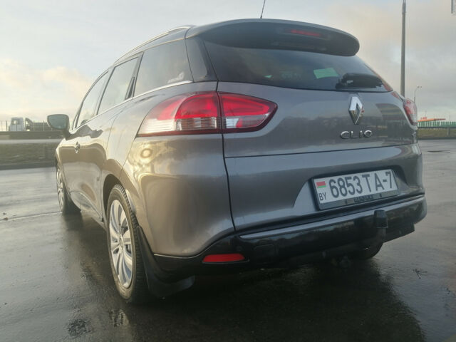 Renault Clio 2015 року