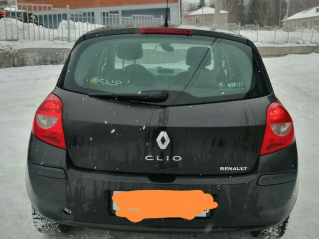 Renault Clio 2006 року