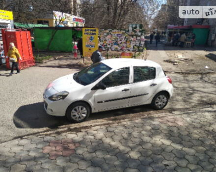 Renault Clio 2011 року