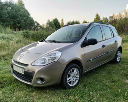 Renault Clio 2009 года