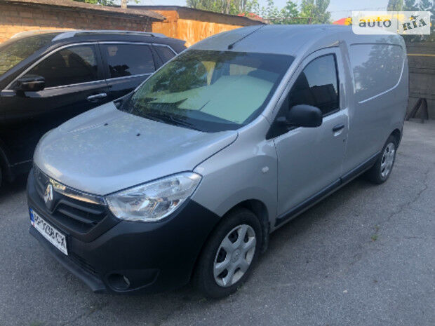 Рено Доккер 2015 года Renault Dokker груз. 2015 года