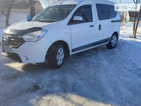 Renault Dokker пасс. 2016 року