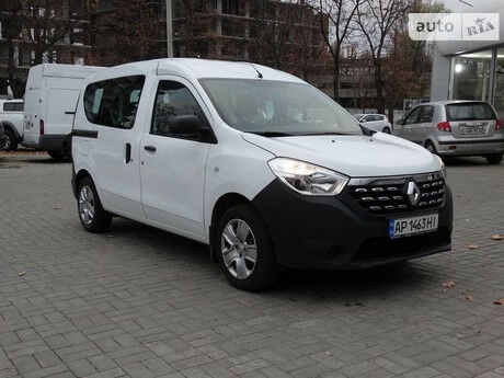 Renault Dokker пасс. 2019 года