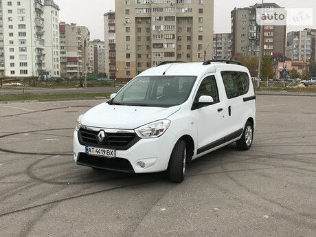 Renault Dokker пасс. 2015 року