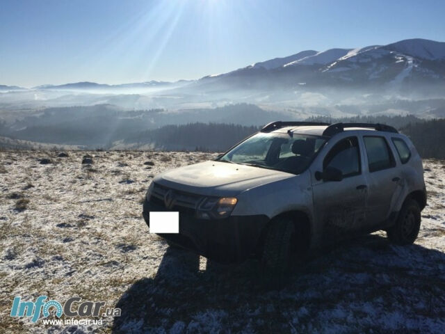 Renault Duster 2015 года