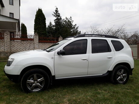 Renault Duster 2012 года