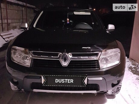 Renault Duster 2010 року