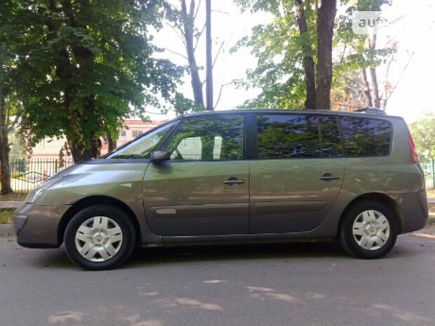 Рено Эспейс 2005 року Renault Espace 2005 року