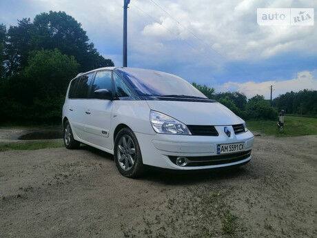 Renault Espace 2012 года