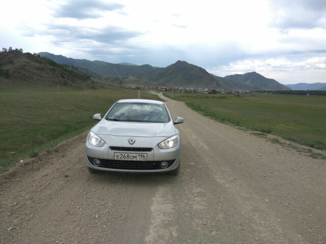 Renault Fluence 2012 года