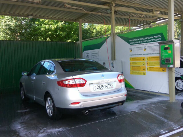 Renault Fluence 2012 года