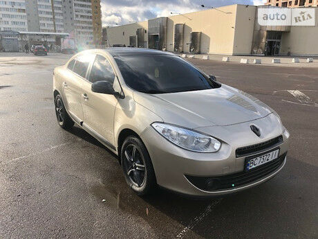 Renault Fluence 2010 года