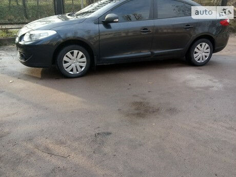 Renault Fluence 2012 года