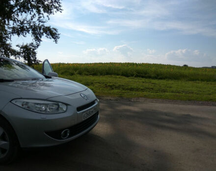 Renault Fluence 2012 года - Фото 12 авто