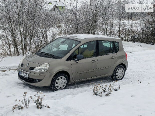 Renault Grand Modus 2008 года