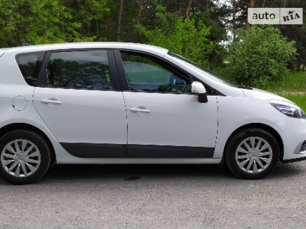 Рено Гранд Сценик 2015 года Renault Grand Scenic 2015 года
