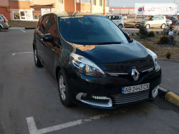 Renault Grand Scenic 2013 года