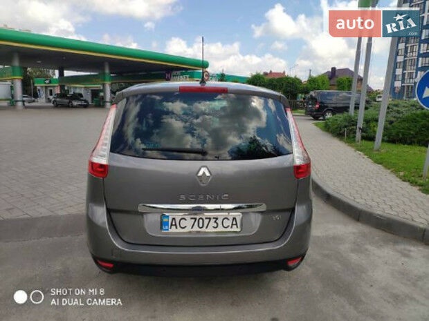 Renault Grand Scenic 2014 года