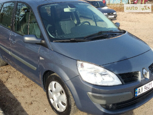 Рено Гранд Сценик 2006 года Renault Grand Scenic 2006 года