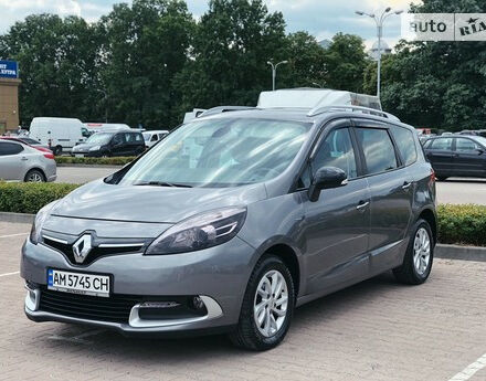 Renault Grand Scenic 2014 года