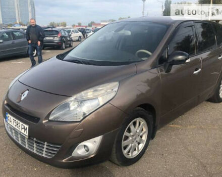 Renault Grand Scenic 2011 года - Фото 4 авто