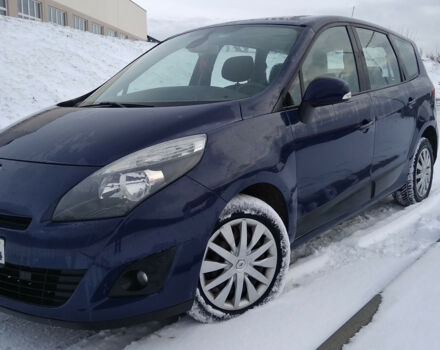 Renault Grand Scenic 2009 року