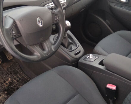 Renault Grand Scenic 2009 года - Фото 5 авто