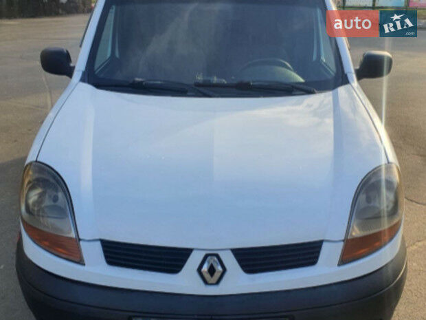 Renault Kangoo пасс. 2005 года