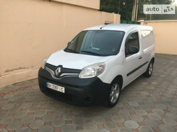 Renault Kangoo пасс. 2014 года