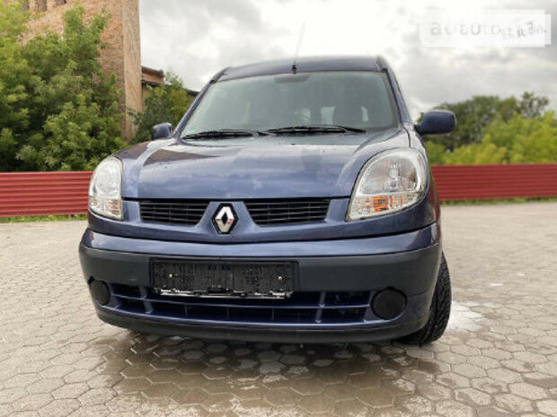 Renault Kangoo пасс. 2005 года