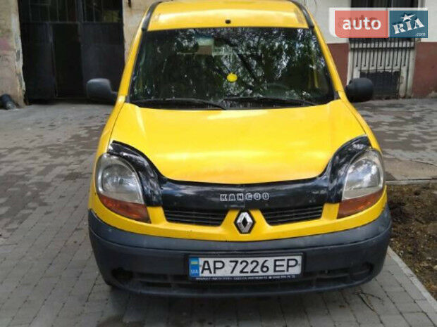 Renault Kangoo пасс. 2003 года