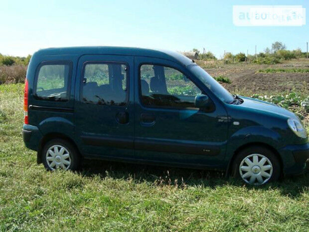 Renault Kangoo пасс. 2007 года