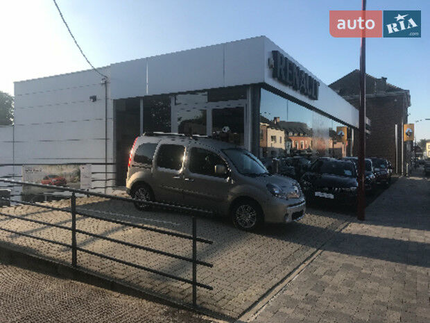 Рено Кенгу пасс. 2011 року Renault Kangoo пасс. 2011 року