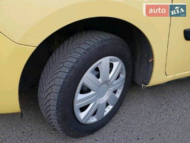 Renault Kangoo пасс. 2008 года