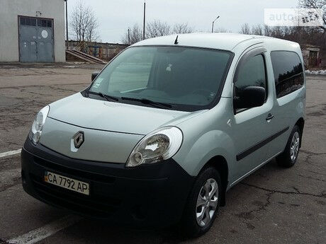 Renault Kangoo пасс. 2009 года