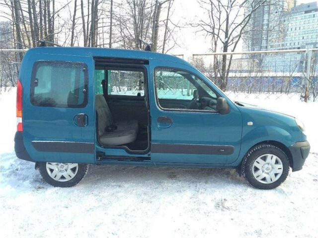 Renault Kangoo пасс. 2007 года
