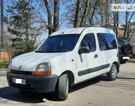 Renault Kangoo пасс. 2002 года