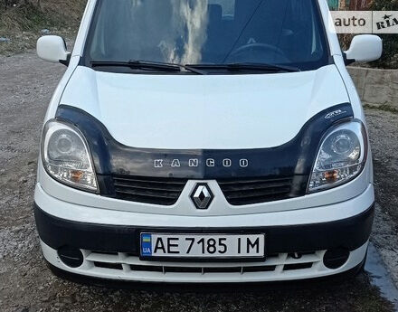 Renault Kangoo пасс. 2007 года