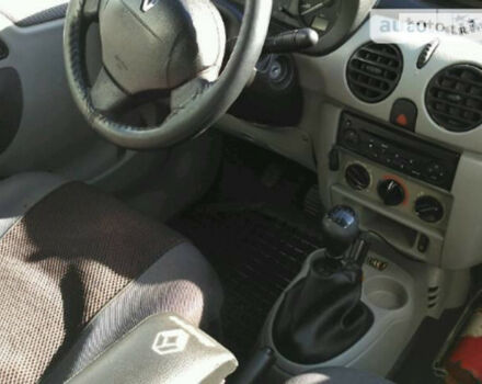 Renault Kangoo пасс. 2004 года - Фото 2 авто