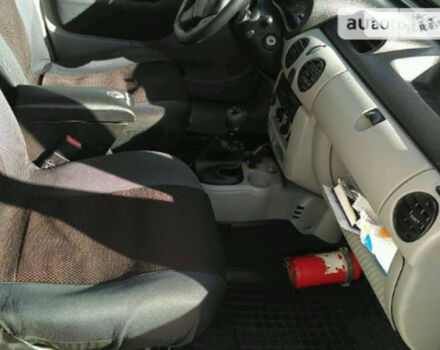 Renault Kangoo пасс. 2004 года - Фото 4 авто