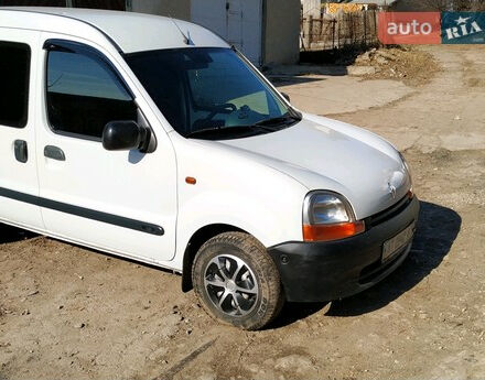 Renault Kangoo пасс. 1999 року