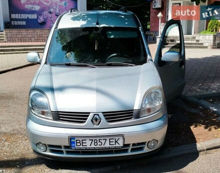 Renault Kangoo пасс. 2007 года