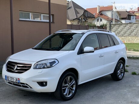 Рено Колеос 2012 года Renault Koleos 2012 года