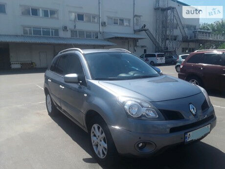 Renault Koleos 2009 года