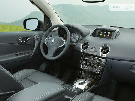 Рено Колеос 2011 года Renault Koleos 2011 года