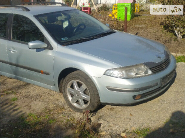 Renault Laguna 2003 года