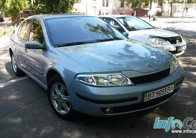 Renault Laguna 2002 года