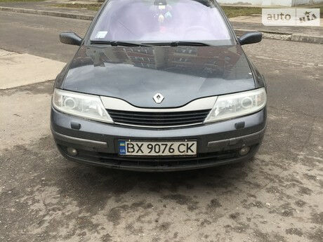 Renault Laguna 2002 года