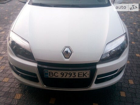 Renault Laguna 2012 року