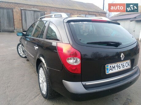 Рено Лагуна 2005 року Renault Laguna 2005 року